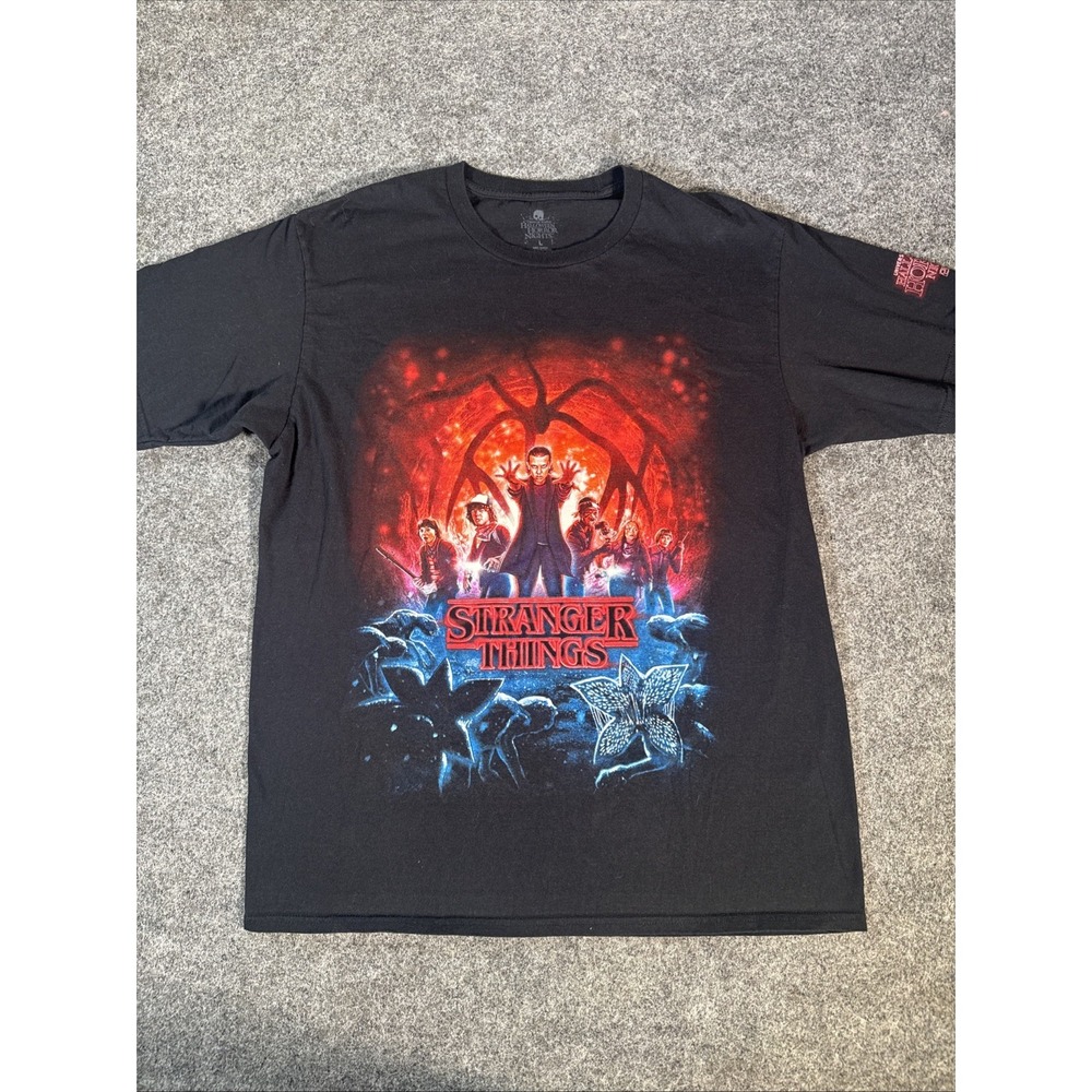 2019 Universal Halloween Horror Nights Stranger Things Large T-Shirt Black!